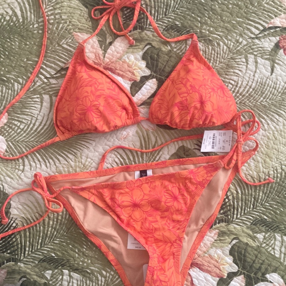Gorgeous Hawaiian print jcrew bikini